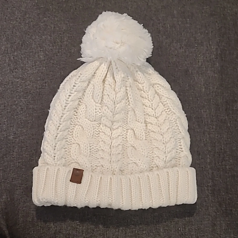 Timberland Beanie w/ Puff - Picture 1 of 3